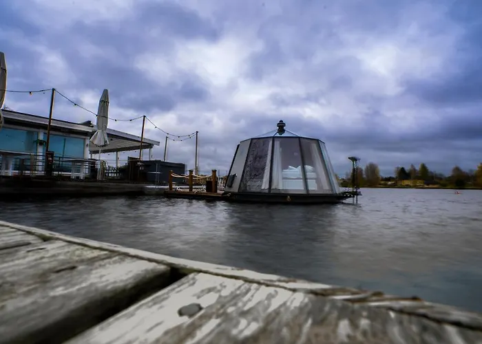 Koivuranta Igloos Båthotell *